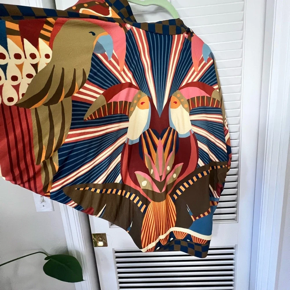 FARM Rio Colorful Patterned Top - Picture 10 of 11